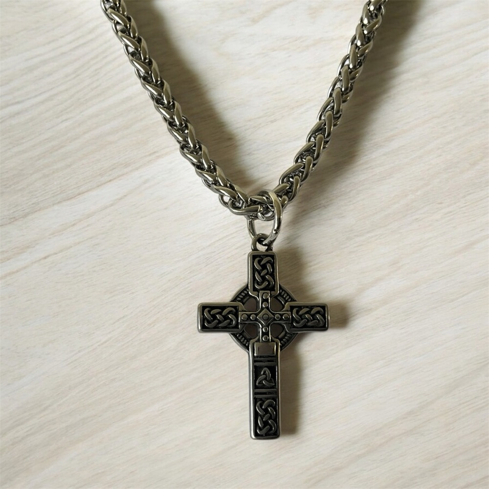 Men's Large 316L Surgical Stainless Steel Celtic Cross Necklace